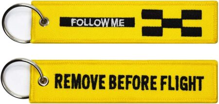 Follow Me (Geel) - Sleutelhanger - Motor - Scooter - Auto - Universeel - Accessoires