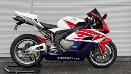 HONDA CBR 1000 RR FIREBLADE | 29xxx km! | 35kw