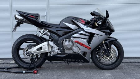 Honda CBR600RR | PC37 | Zwart | Facelift | 35kw