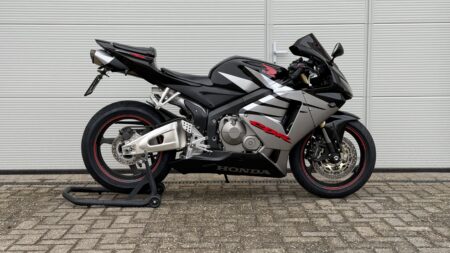 Honda CBR600RR | PC37 | Facelift | Zwart | 35kw