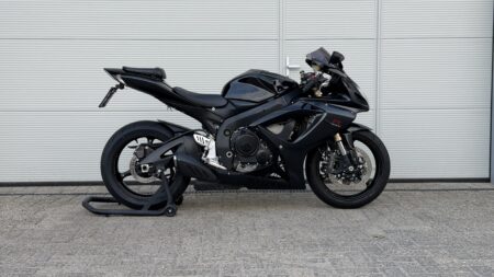 Suzuki GSX-R 600 | K7 | Zwart | 35kw